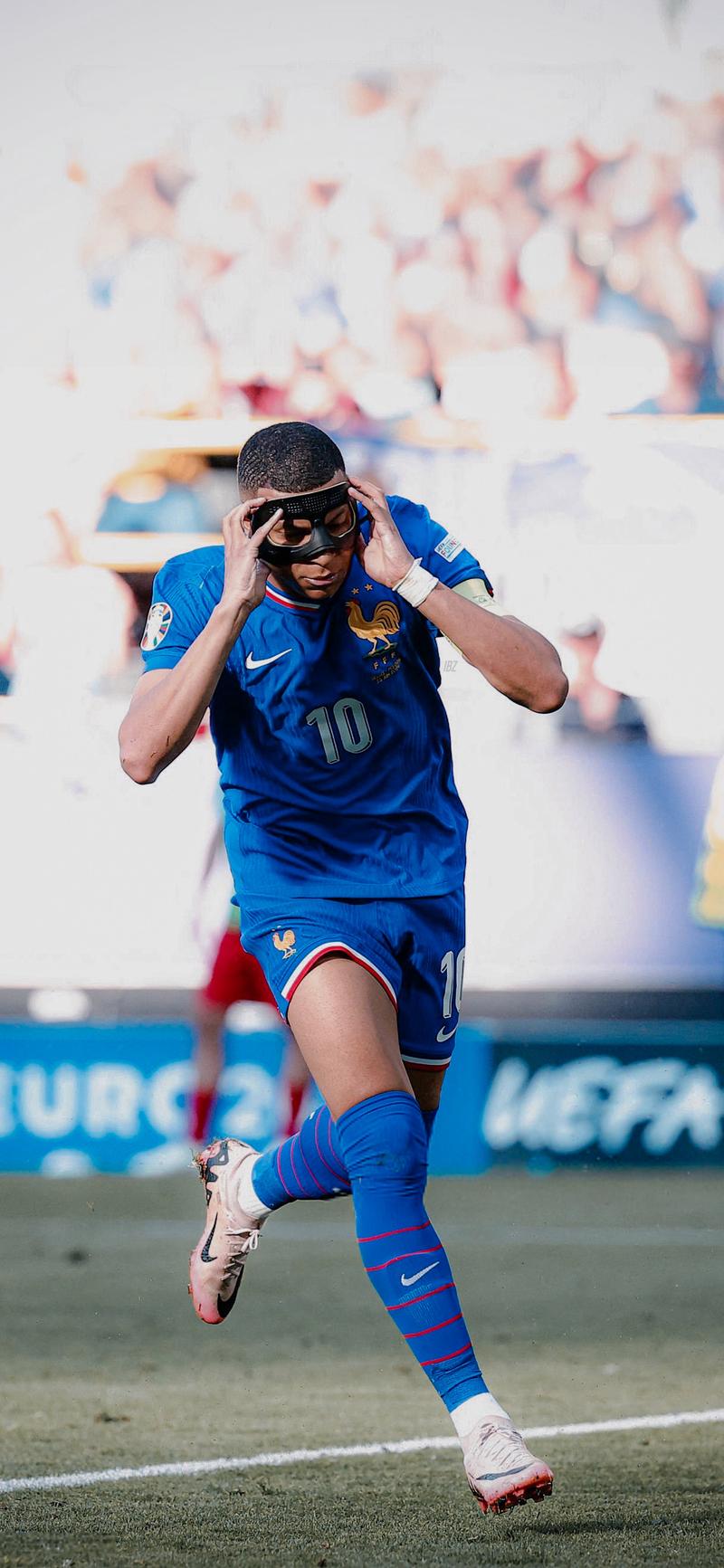 罗马诺：门德斯已经把阿德耶米推荐给国米，但球员想去英超（罗马诺：门德斯已把阿德耶米推荐给国米，球员更倾向赴英超）