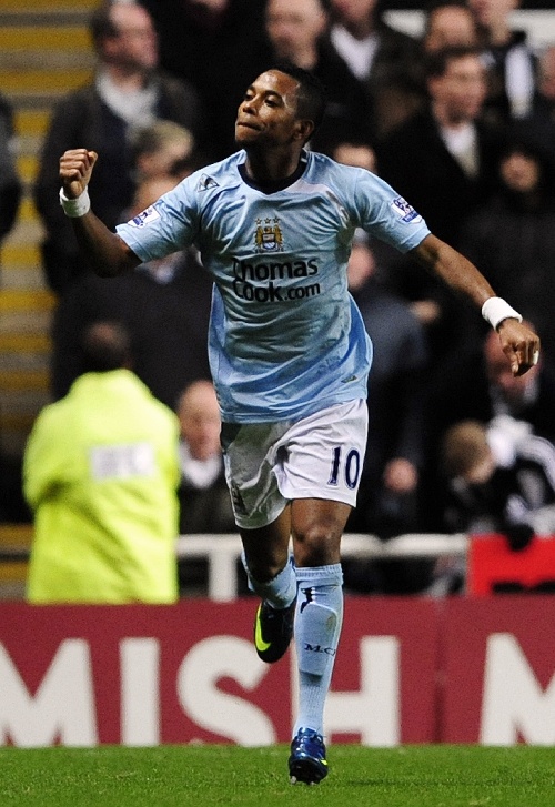 意甲：国米主场3-0击败博洛尼亚（意甲：国际米兰主场三球零封博洛尼亚）