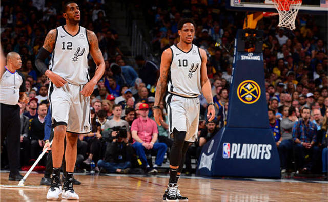 曼联官方：队内22名球员有望参加世界杯，其中3人需战附加赛（曼联官宣：队内22人有望出战世界杯，其中3人需通过附加赛争夺资格）