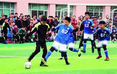 胜合肥采访！杜锋直指徐杰呼声比自己高，寄语王洪泽超越自己！（合肥赛后采访：杜锋直言徐杰呼声更高，寄语王洪泽力争超越自己）