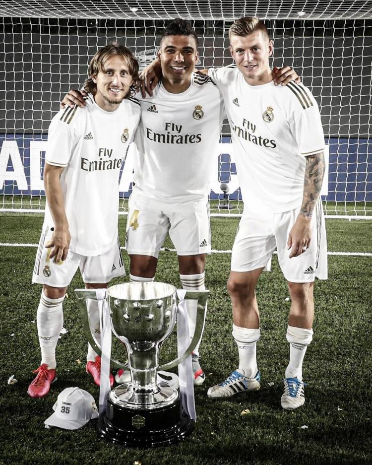 战车轰鸣！德国第21次晋级世界杯正赛，此前夺得4冠4亚4季（德国队第21次闯入世界杯正赛，历史战绩4冠4亚4季）