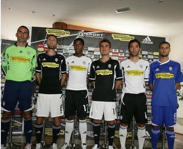 虎父无犬子，路易斯-布冯代表捷克U19上演帽子戏法（子承父威！路易斯-布冯为捷克U19独中三元）