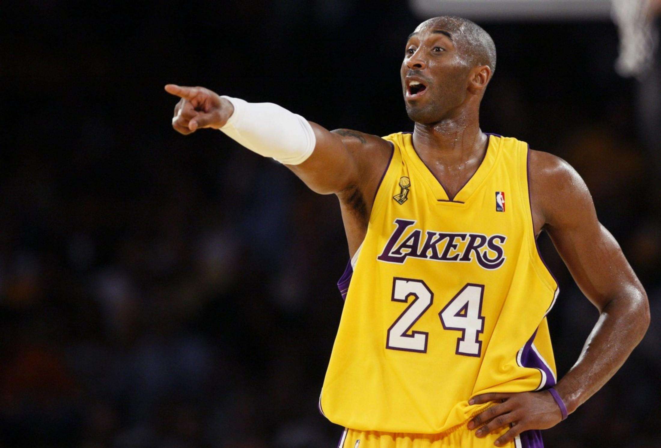 记者：申花今日奔赴天津，战津门虎应该会面临破密集防守难题（申花今日做客天津，撬开津门虎密集防线或成最大考验）