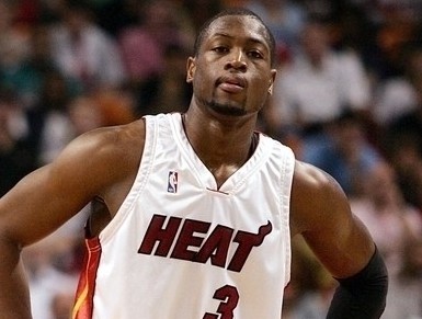 中场球员如何提升调度能力？（中场调度能力如何进阶？）