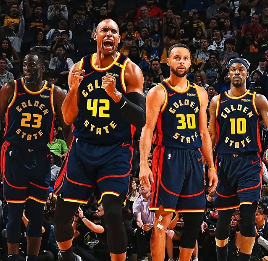 意媒：斯帕莱蒂想买中场，目标弗拉泰西、泽林斯基或法乔利（意媒：斯帕莱蒂寻求中场补强，瞄准弗拉泰西、泽林斯基与法乔利）