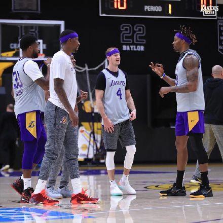 胡梅尔斯在巴黎主场回忆自己制胜的瞬间：我想念这里的角球（胡梅尔斯在巴黎主场忆致胜一刻：我怀念这片角旗区）