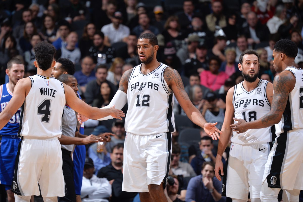 跟队记者：邓弗里斯因脚踝受伤可能缺阵至12月中旬左右（队记：邓弗里斯脚踝伤势或将缺席至12月中旬）