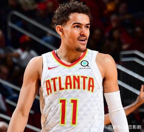 邮报：萨拉赫将与埃及主帅讨论行程，他倾向踢完布莱顿再报到（邮报：萨拉赫将与埃及主帅商谈行程，倾向先战布莱顿后再归队报到）