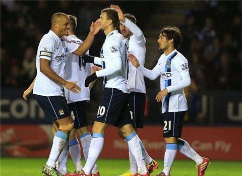 摩根转发评论萨拉赫赛后炮轰言论：也许是时候该来个采访了（摩根转推回应萨拉赫赛后怒言：或许该安排一次专访了）